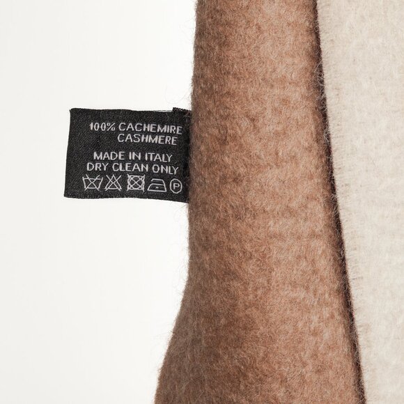 Chanel Brown and White Two-Tone Cashmere CC Logo Blank Shawl - Picture 5 of 5